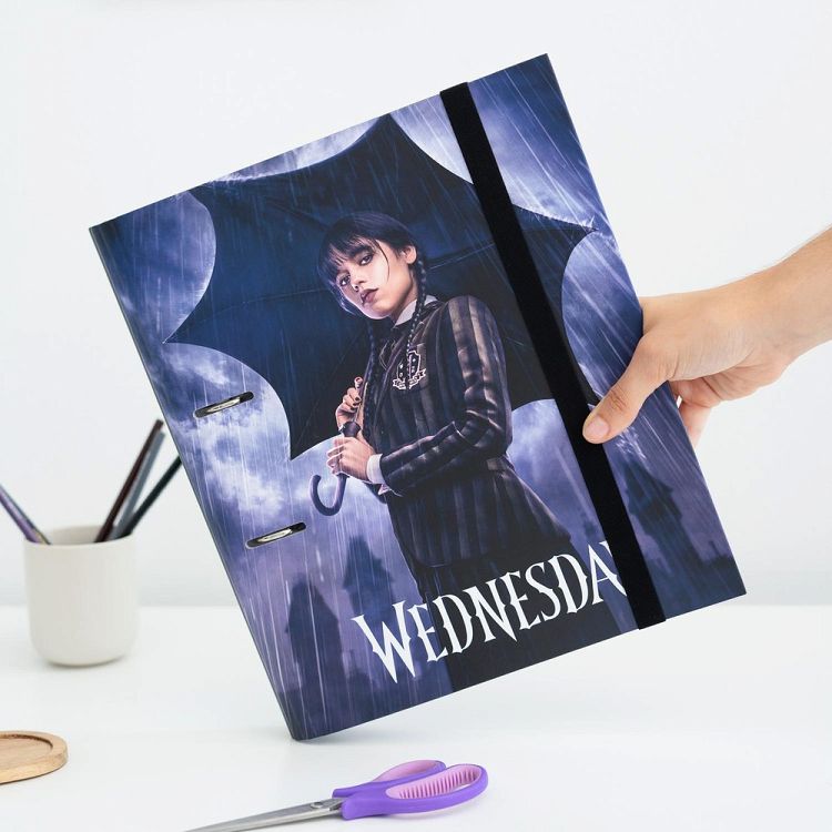 Premium Κλασέρ 2 κρίκων με Λάστιχο WEDNESDAY