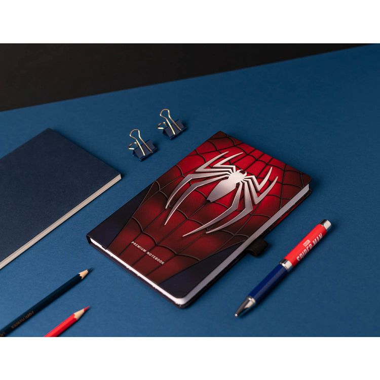 Premium Τετράδιο και Στυλό με Φωτάκι Α5 MARVEL Spiderman