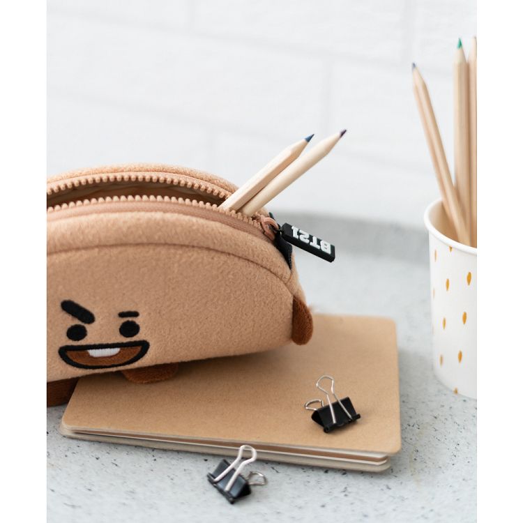 Κασετίνα Λούτρινη Μισοφέγγαρο BT21 Shooky