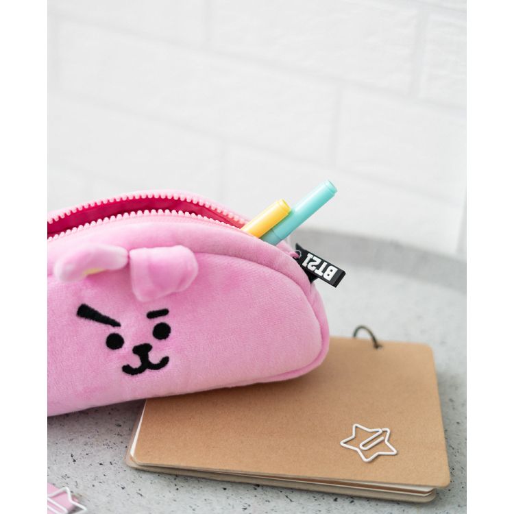Κασετίνα Λούτρινη Μισοφέγγαρο BT21 Cooky